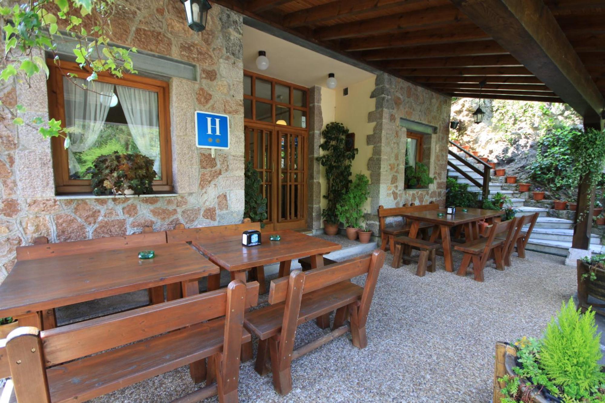 La Salmonera Cangas De Onis Cano Bagian luar foto
